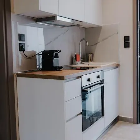 Pearl Apartel C1 * Volos